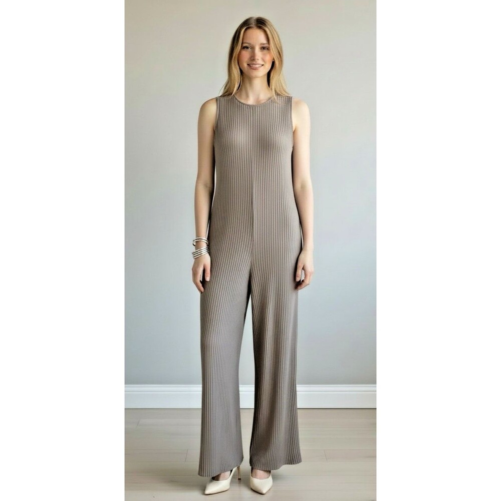 NWT Babaton Aritizia women's stretch grey pleated wide leg jumpsuit Large luxury